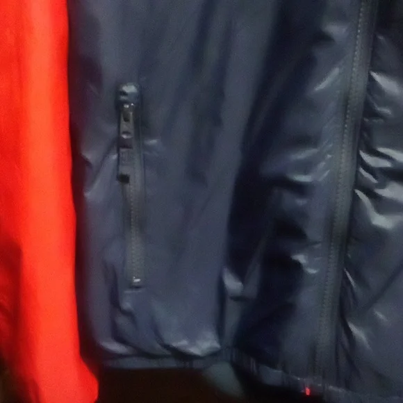 LIKE NEW Abercrombie Kids 90s Inspired Fleece Lined Windbreaker - Picture 4 of 9